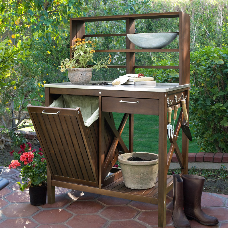 outdoor gardening station