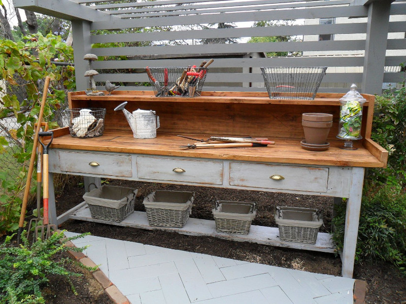 outdoor potting bench