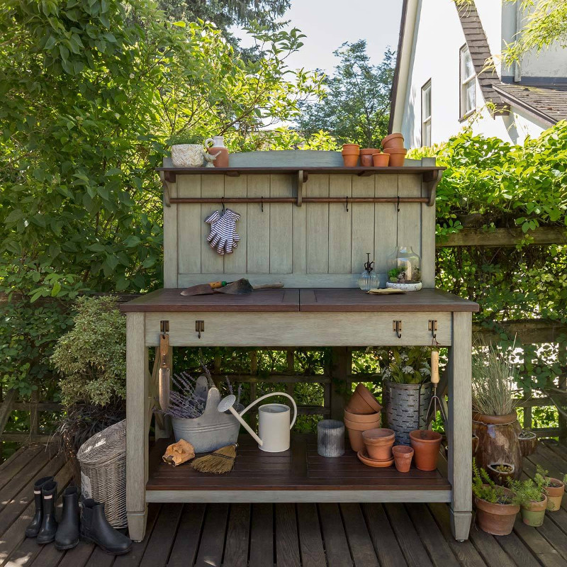 outdoor potting station