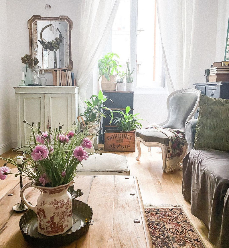 shabby chic living room decor vintage style