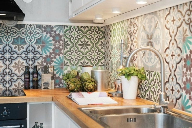 moroccan backsplash tiles