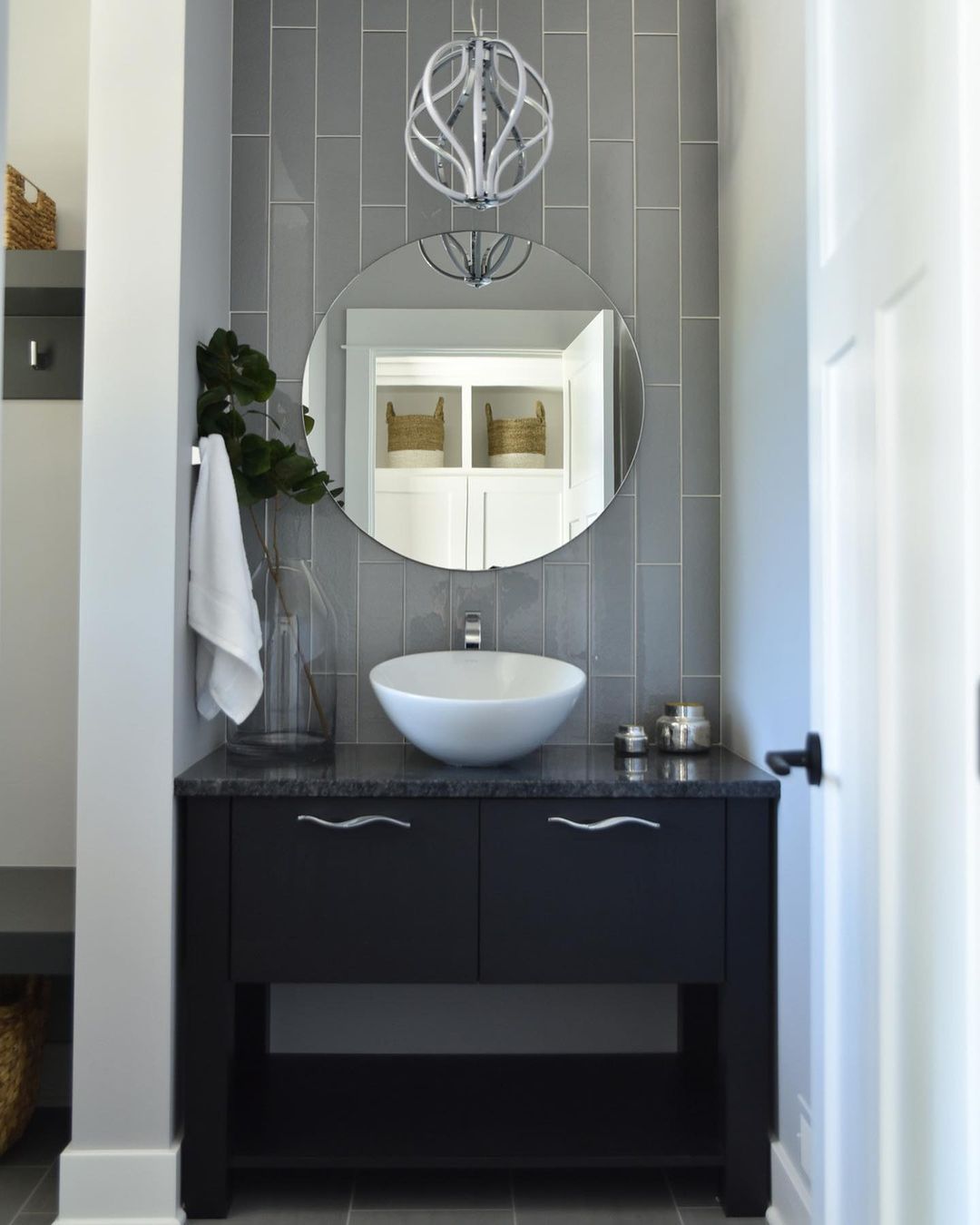 31+ Small Powder Room Ideas That Inspire in 2022 | Houszed