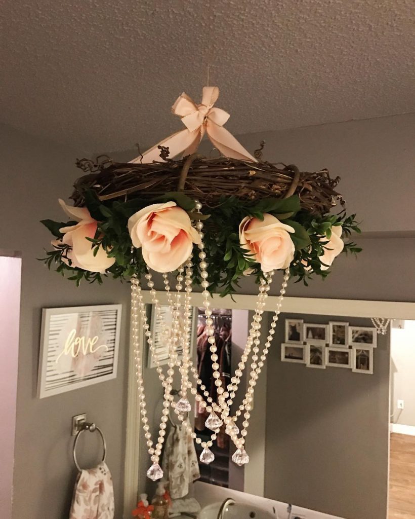 wreath chandelier