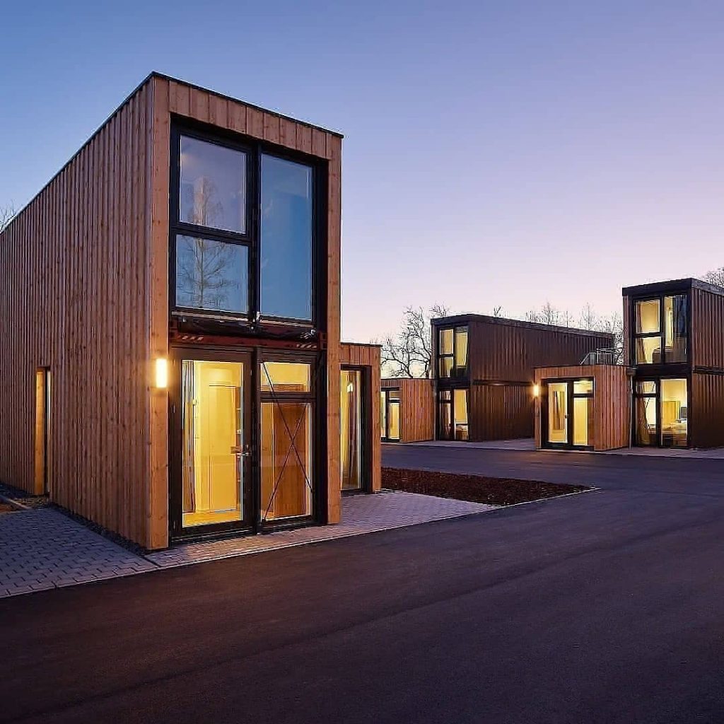 shipping container homes vertical
