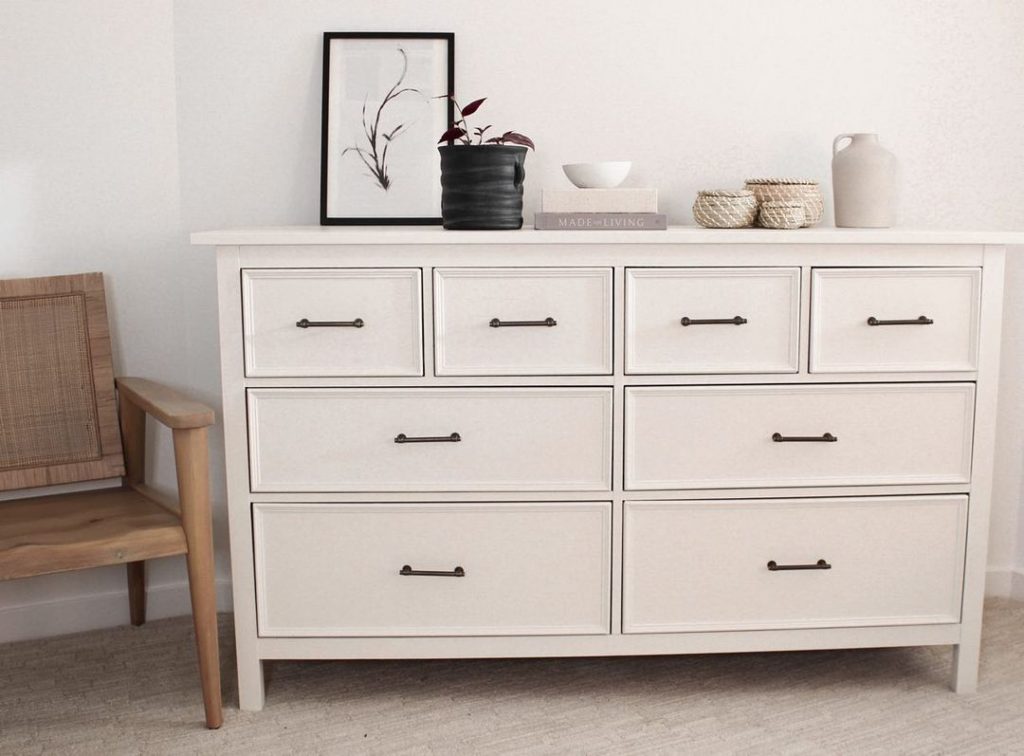 painting an ikea hemnes dresser