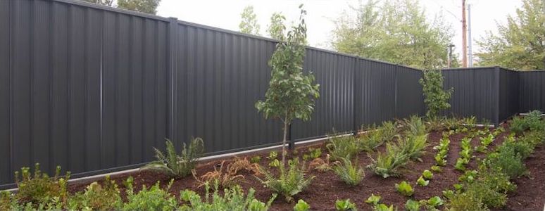 privacy fence design ideas