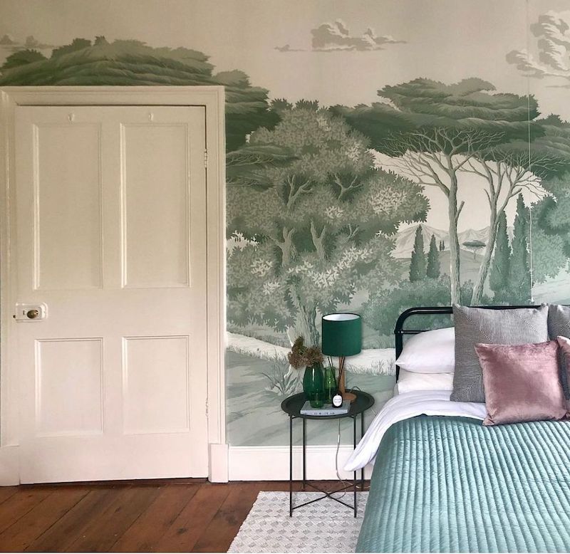 39+ Green and White Bedroom Ideas That Totally Inspire in 2024 Houszed