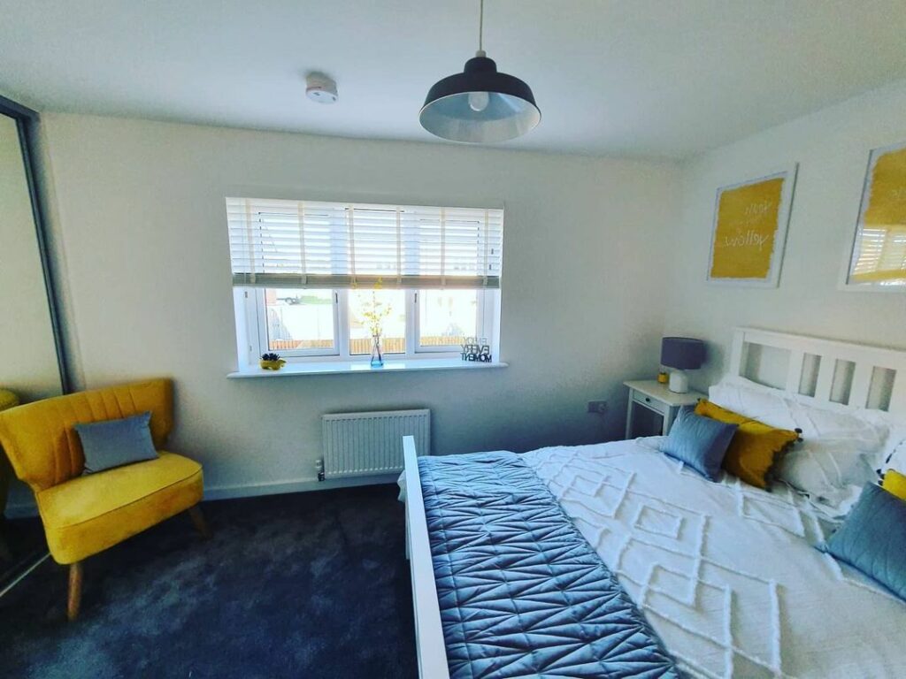 blue yellow and grey bedroom ideas