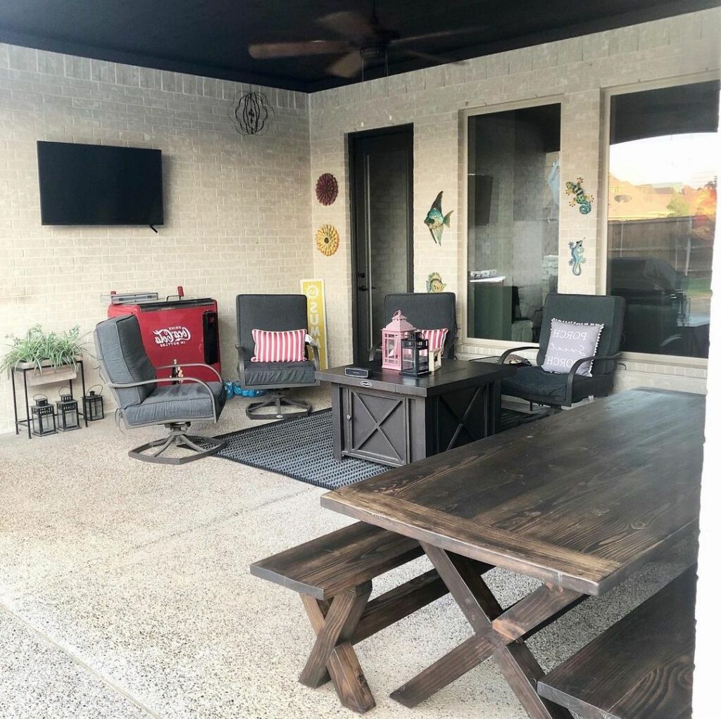 decor ideas for small back porch