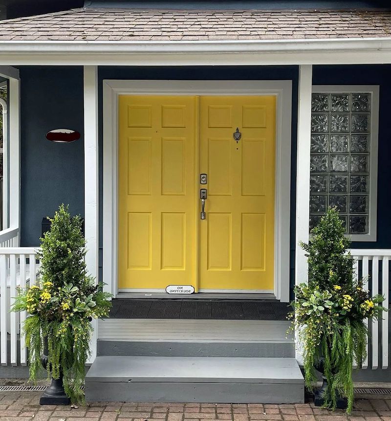 front entrance planters