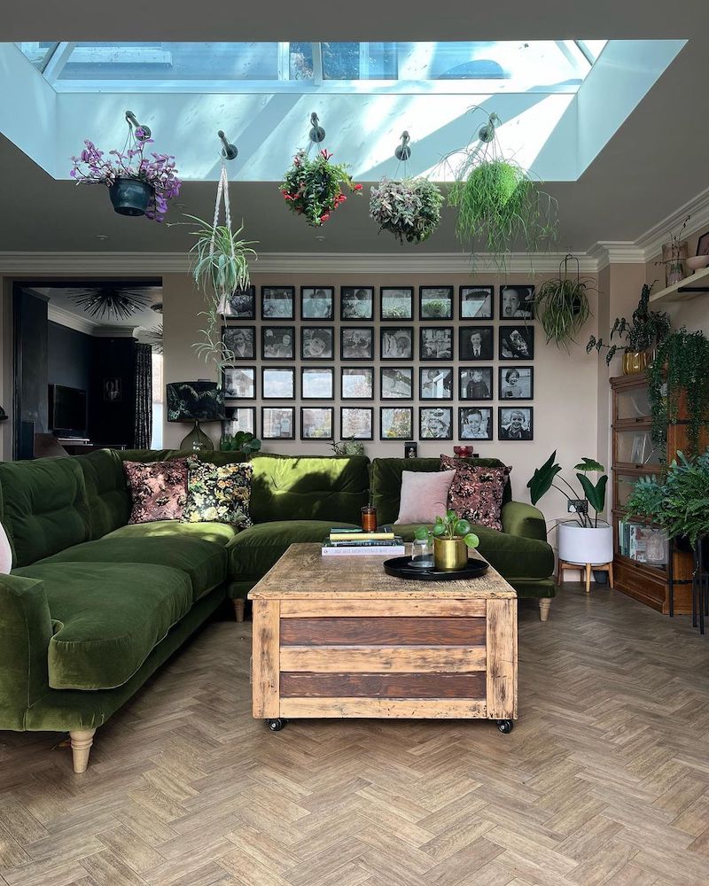 green leather sofa living room ideas