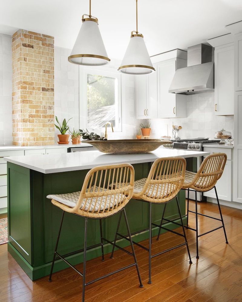 33+ Green and White Kitchen Ideas That Totally Pop in 2025 Houszed