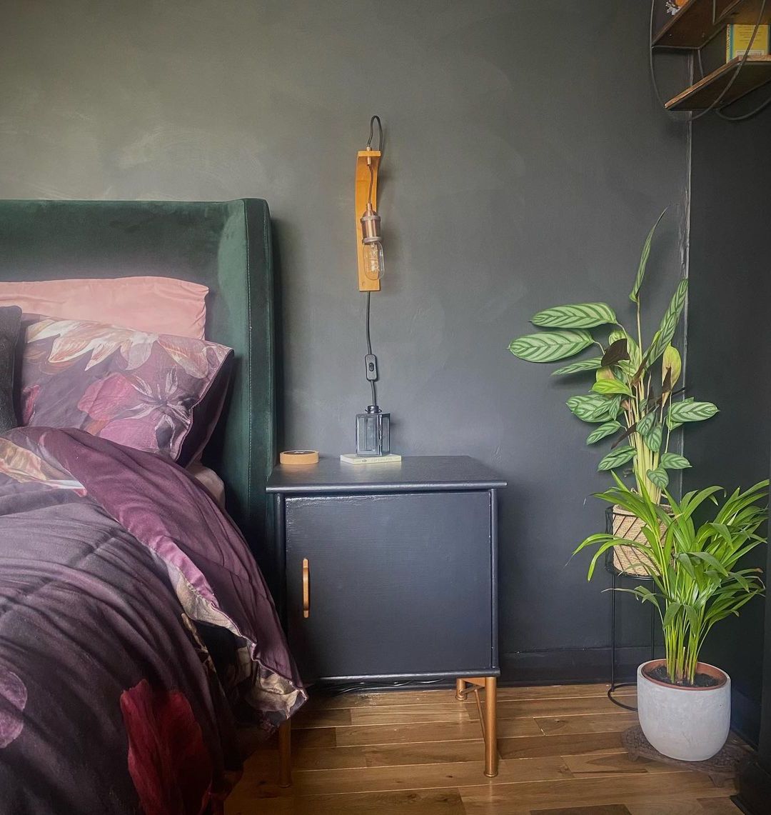 33+ Green and Black Bedroom Ideas That Utterly Delight in 2024