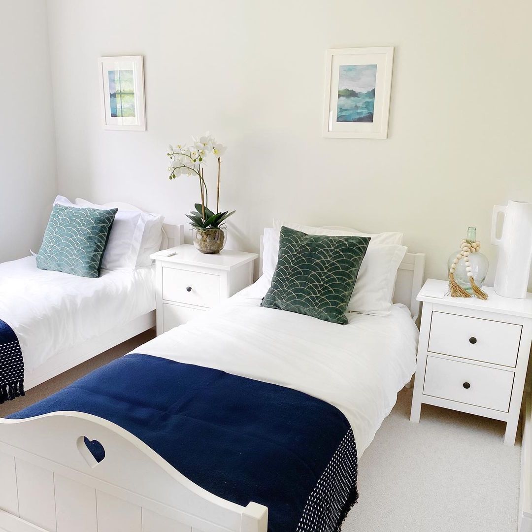 49+ Blue and Green Bedroom Ideas That Will Inspire in 2024 Houszed