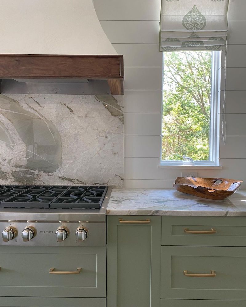 33+ Green and White Kitchen Ideas That Totally Pop in 2025 | Houszed