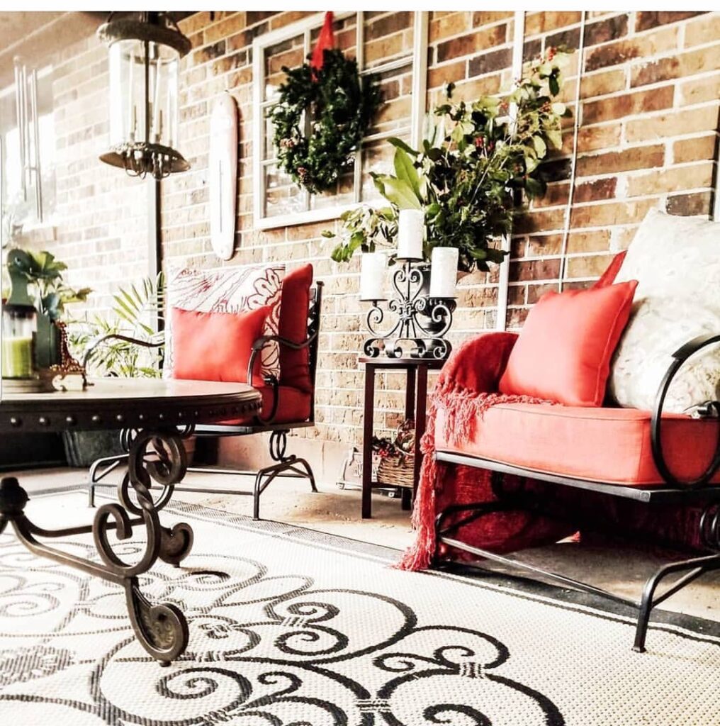 wall decor for back porch