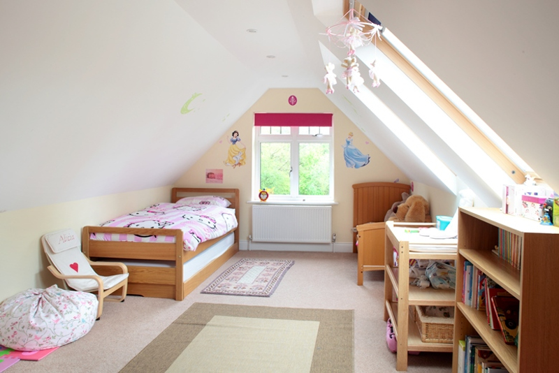 16+ Children's Attic Bedroom Ideas That Work in 2024 Houszed