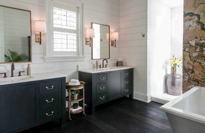 bathroom decor ideas in black and white