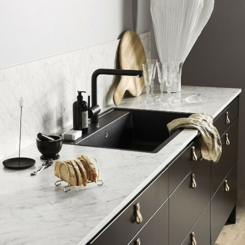 black faucet kitchen ideas