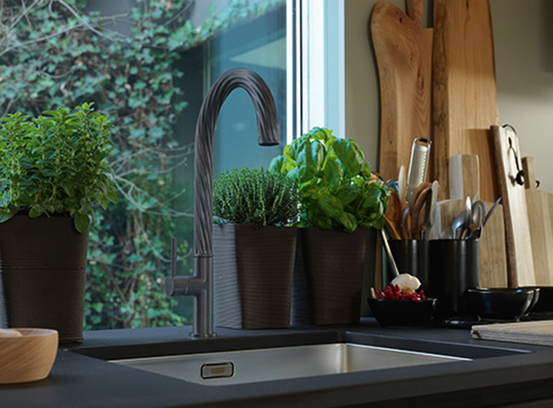 black kitchen faucet pictures