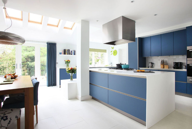 blue kitchen cabinet backsplash ideas