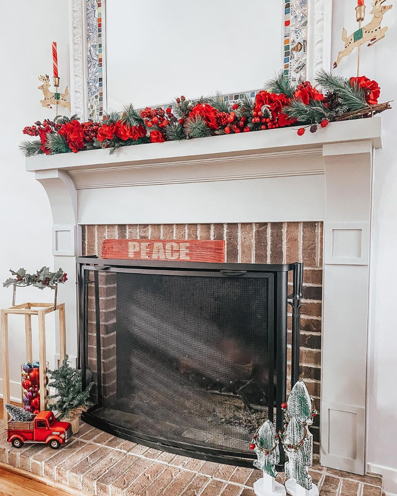 christmas mantel decorations simple