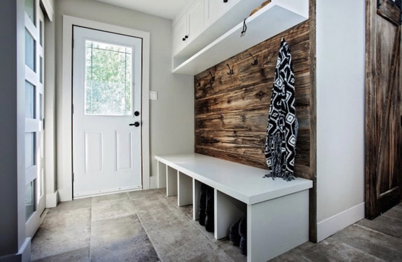 entryway bench and storage