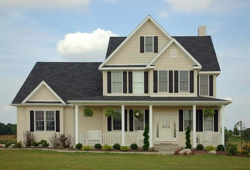 hip roof versus gable roof