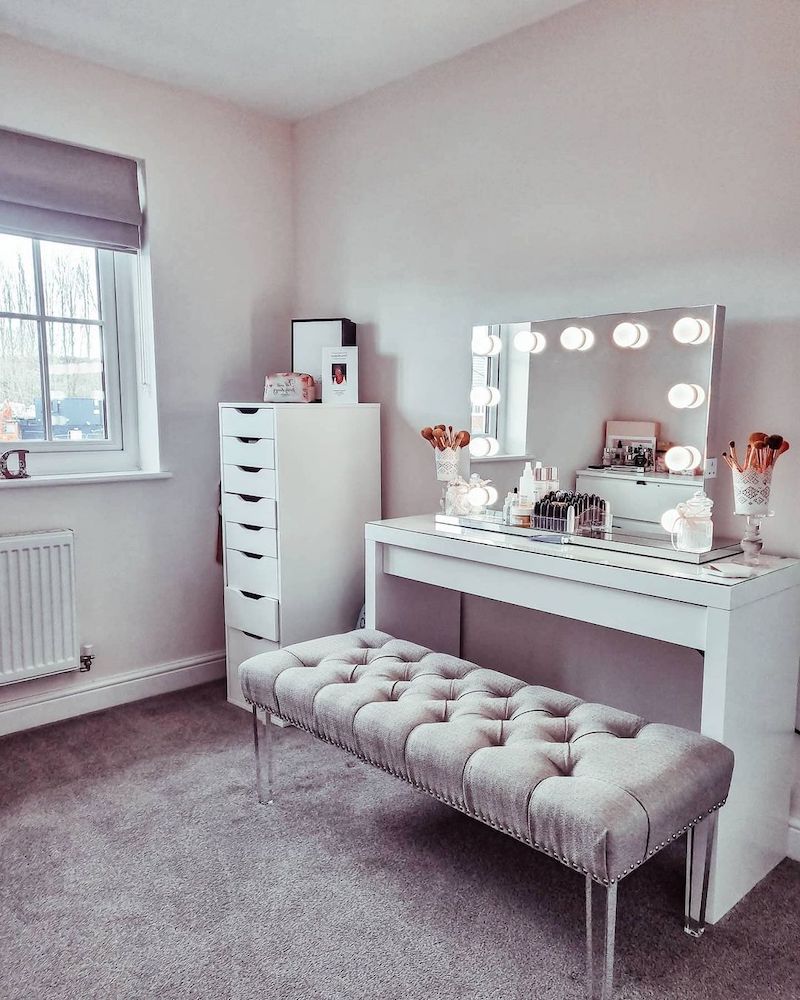 21+ IKEA Dressing Table Ideas That Look Beautiful in 2024 Houszed