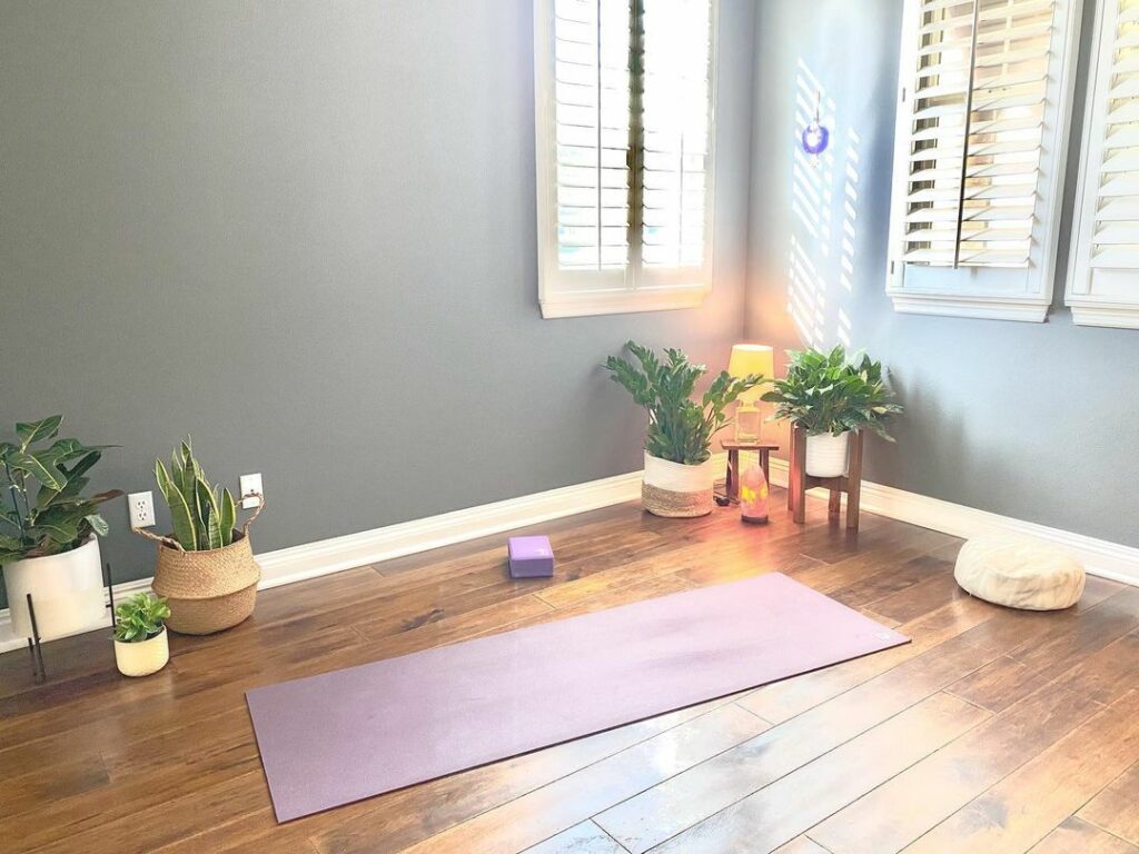 inexpensive yoga room ideas