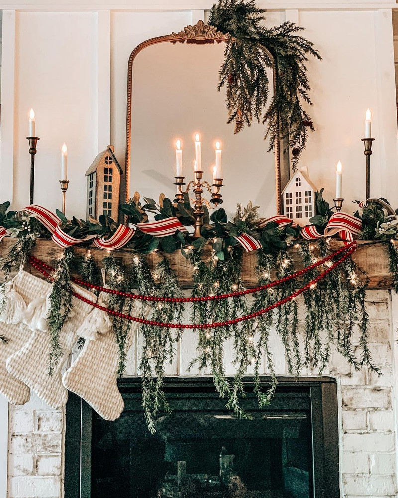mantel decorations for christmas simple