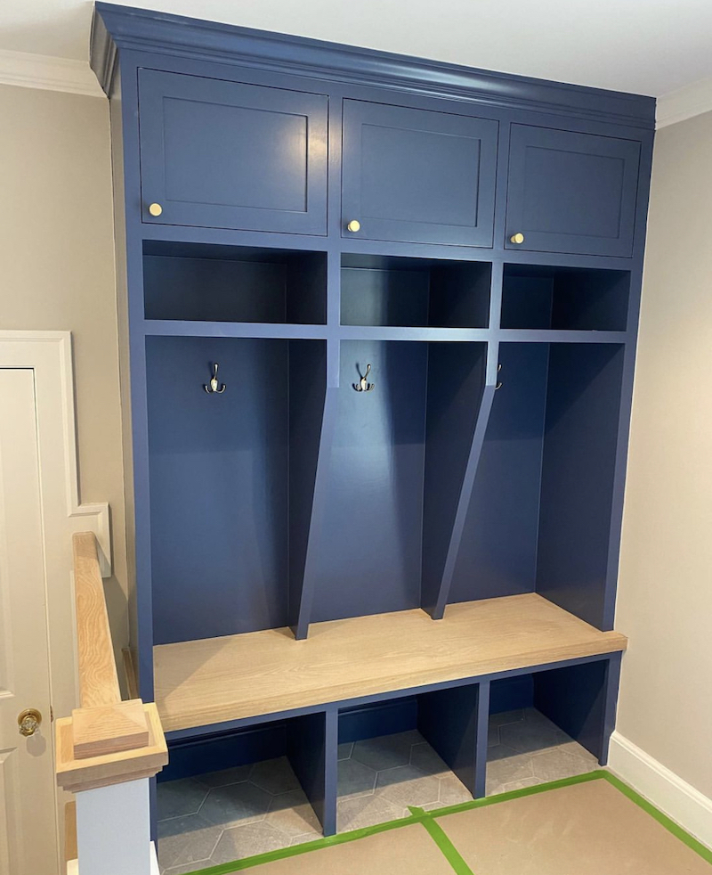 narrow mudroom bench