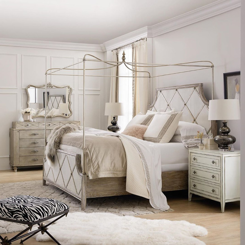 pretty canopy beds