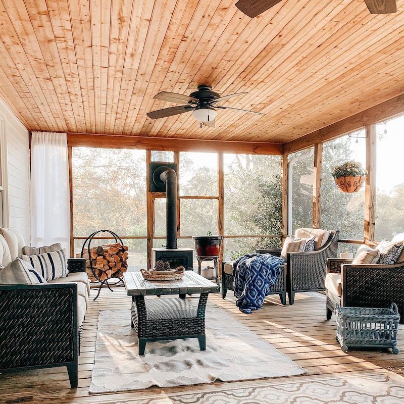 screened porch furniture