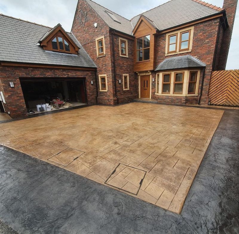 31+ Stamped Concrete Patio Ideas That Impress in 2024 Houszed