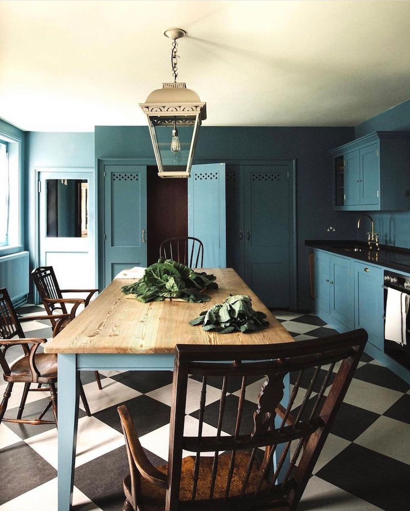 teal kitchen backsplash