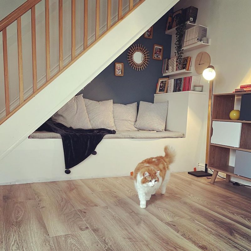 under stairs ideas for kids reading nooks