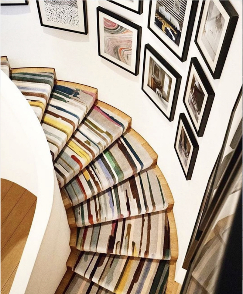 43+ Staircase Gallery Wall Ideas That Are Picture Perfect in 2024