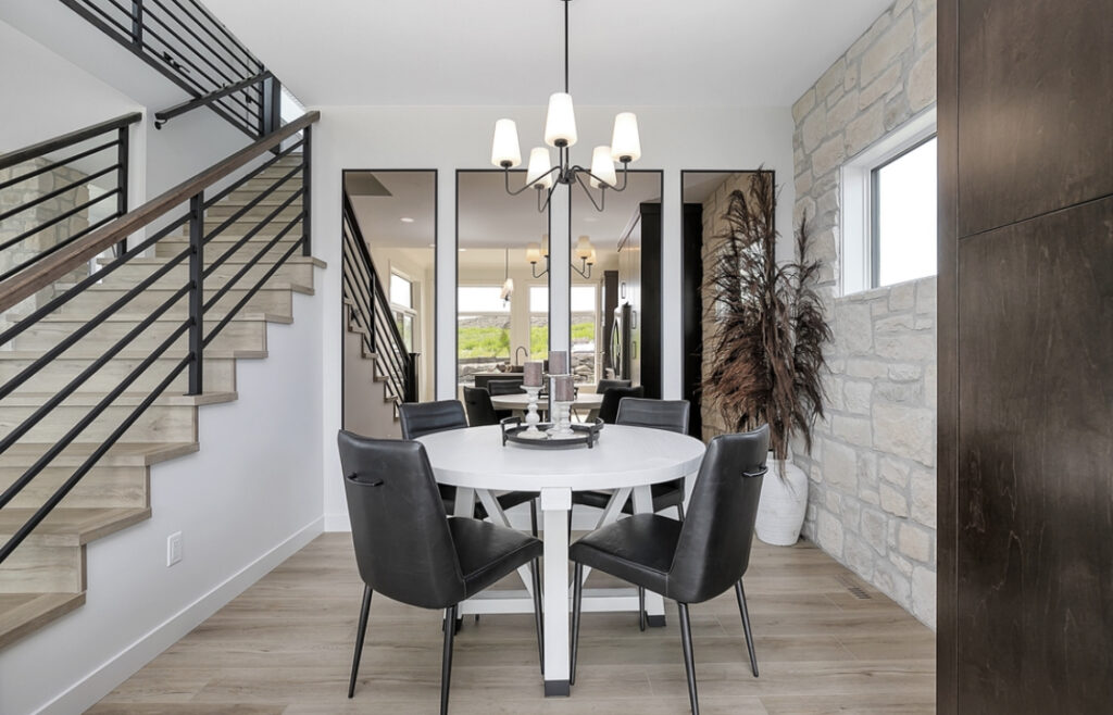 accent wall ideas for dining room pictures