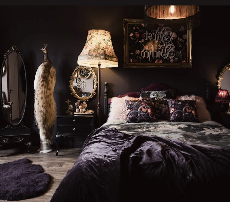 classic romantic bedroom design