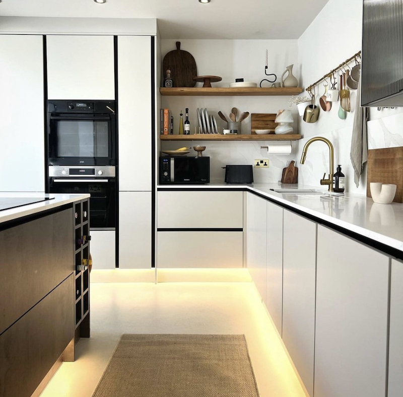 modern small white kitchen ideas