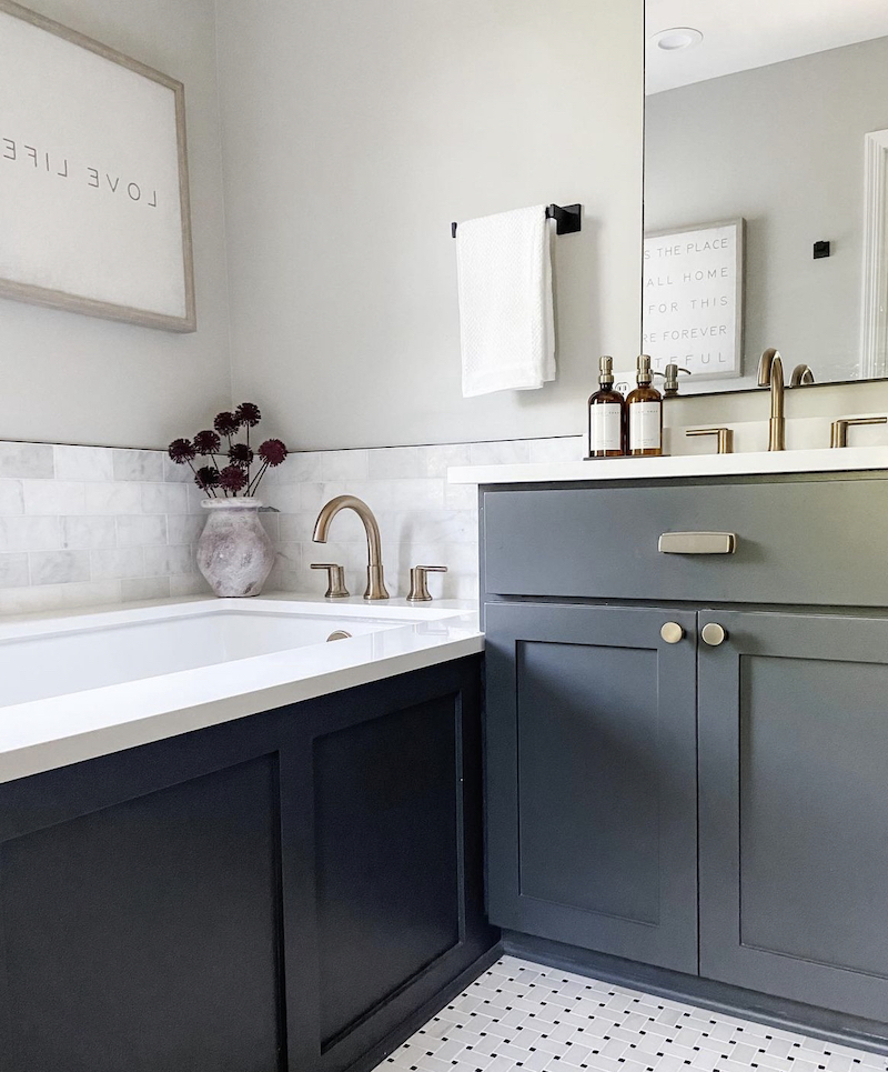 small bathroom ideas with tub