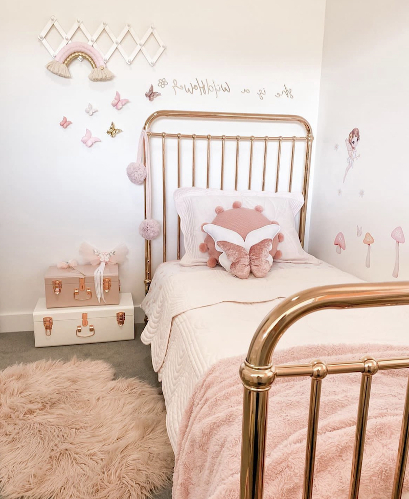 small bedroom ideas for teenage girl