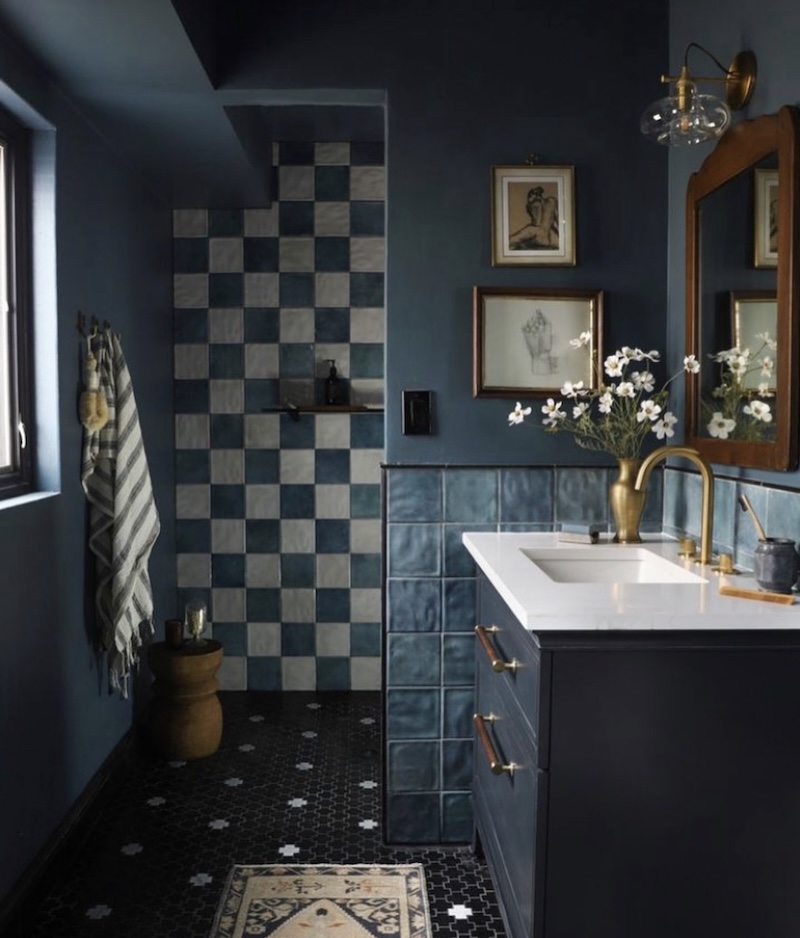27+ Beautiful Blue Bathroom Ideas in 2024 | Houszed