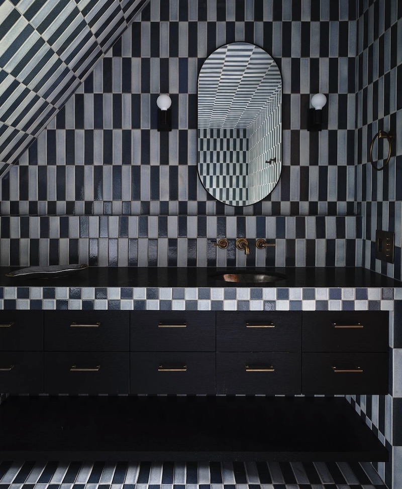 blue master bathroom ideas