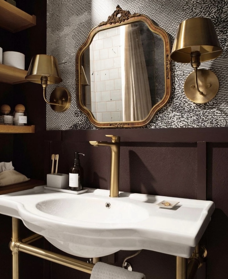 framed bathroom mirror ideas