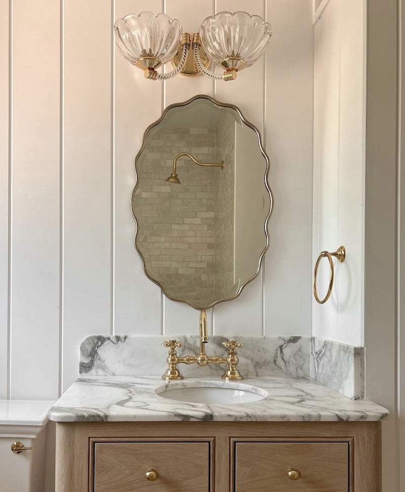 ideas for framing a bathroom mirror