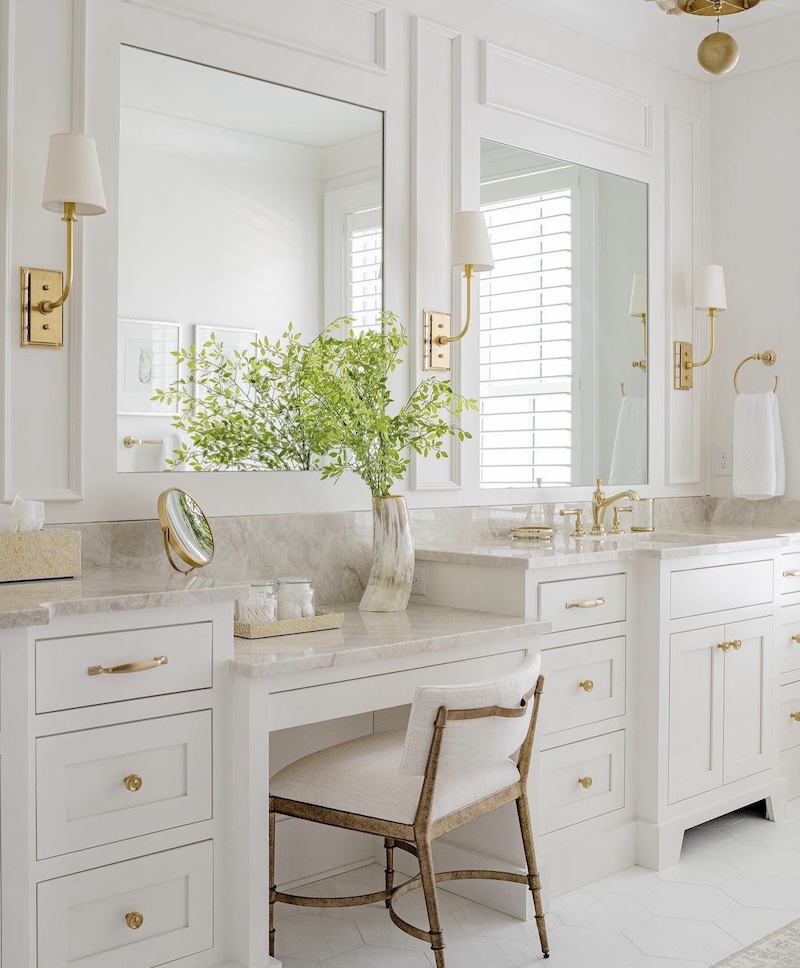 ideas to frame a bathroom mirror