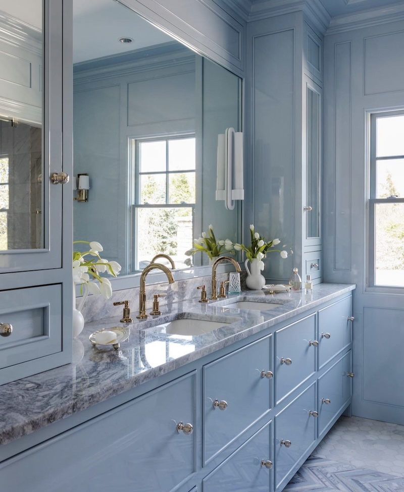 light blue bathroom ideas