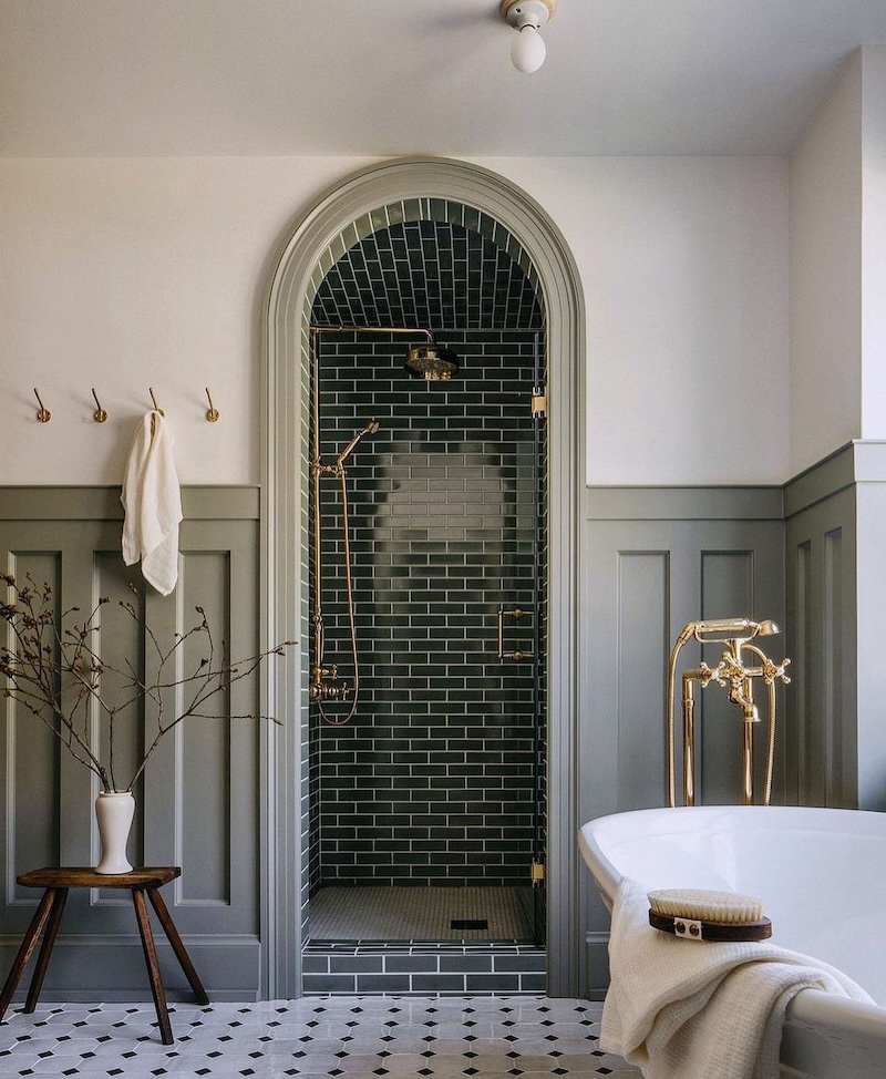 small bathroom tile ideas